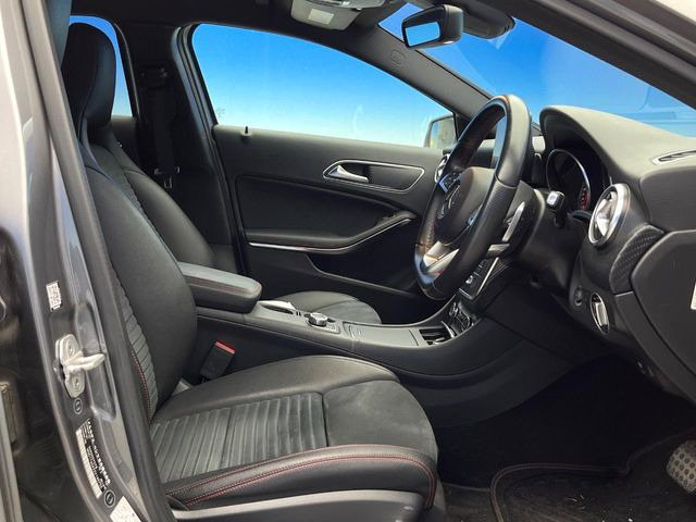 ���V�[�g�̎g�p��:�j��E�ւ�������Ȃ��A�����̒ʂ肫�ꂢ�ȏ�Ԃ��ێ����Ă���܂��B�܂��A�����N���[�j���O�E�R�[�e�B���O�����p�����������܂��B