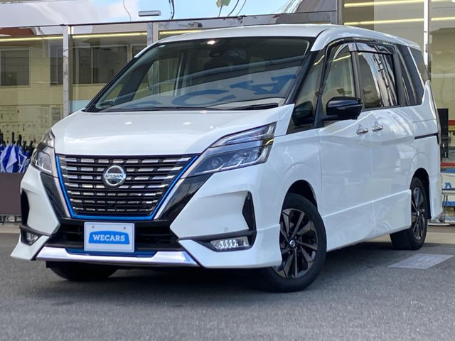 セレナ1.2 e-POWER ハイウェイスターV アーバンクロム