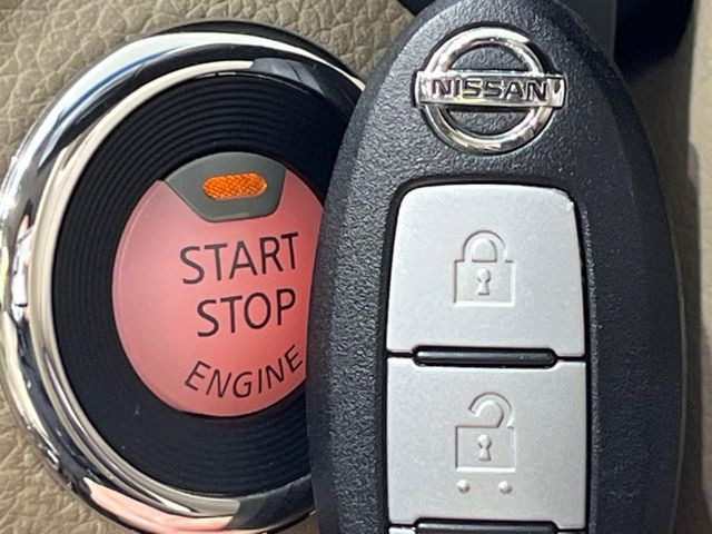 �y�C���e���W�F���g�L�[�z�J�o����|�P�b�g�ɓ��ꂽ�܂܂ł��h�A�̎{���E�������\�ȃX�}�[�g�L�[�𑕔��B�G���W���̃I���E�I�t�����J�M�����o���K�v����������Ƃ��Ă��֗��ł���