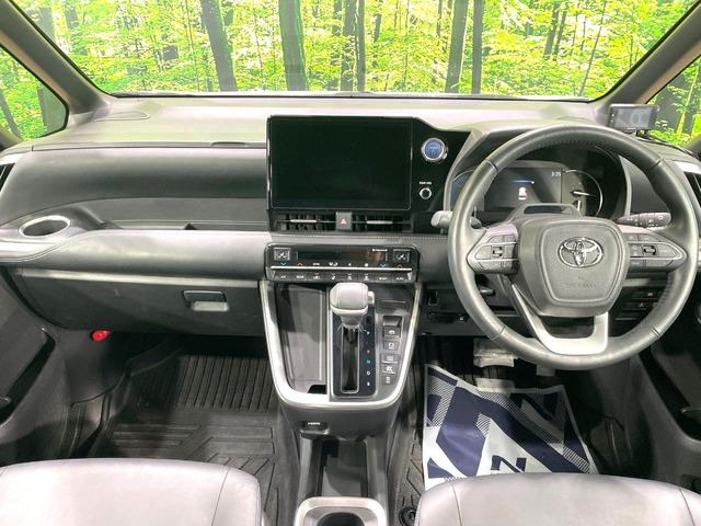 ノア1.8 ハイブリッド S-Z