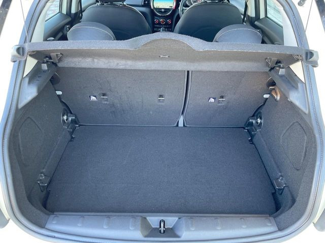 ���g�����N���[��:����L������e�X�y�[�X!���ꂾ���̍L��������΂��������⃌�W���[�Ȃǂɂ��œK�ł�!�g�p�������Ȃ����ꂢ�ȏ�Ԃ��ێ����Ă���܂��B