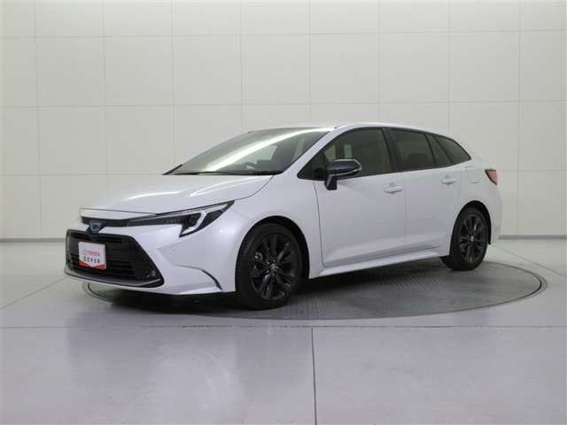 カローラツーリング1.8 ハイブリッド W×B