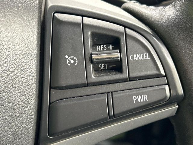 �y�N���[�Y�R���g���[���z�������H�����N���N���s�B�A�N�Z���𗣂��Ă���葬�x�ő��s���ł��A�������^�]���̕��S���y��!�����E�������ȒP�ȃX�C�b�`����Œ����ł��܂��B