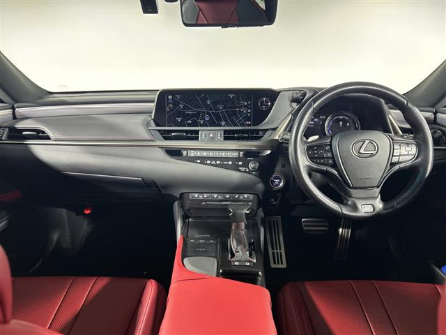 ES300h Fスポーツ