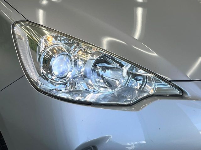 �yLED�w�b�h���C�g�z���V����ԑ��s�����ǍD�Ȏ��E���m�ۂ����S���ĉ^�]�ł��鍂�P�xLED�w�b�h���C�g�𑕔�!�_�����x�������A����d�͂��}�����Ă��܂��B