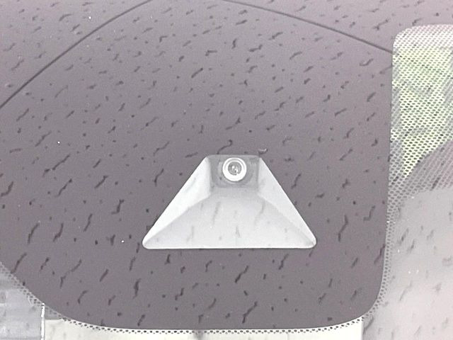 �y�O�He-Assist�z���s���ɑO���̎ԗ�����F�����A�Փ˂������Ȏ��͌x��ƃu���[�L�ŏՓˉ���Ɣ�Q�y�����A�V�X�g�B�����S�Ƀh���C�u�����y���݂��������܂��B