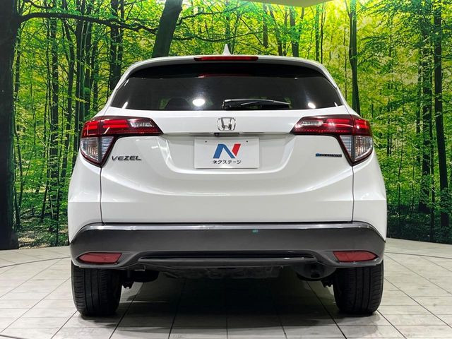 安心の最長10年・走行無制限保証(有償)をご用意。保証内容も充実はもちろん、無料点検&オイル交換や、年中無休の全国・24時間ロードサービスも付帯されておりますのでご安心下さい。