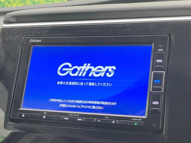 �y�����i�r�z�l�C�̏����i�r�𑕔����Ă���܂��B�i�r�̎g���₷���͂������A�I�[�f�B�I�@�\���[��!�L�����v�◷�s�͂������A�ʋ΂┃�����ȂǕ��i�̃h���C�u���y�����Ȃ�͂���