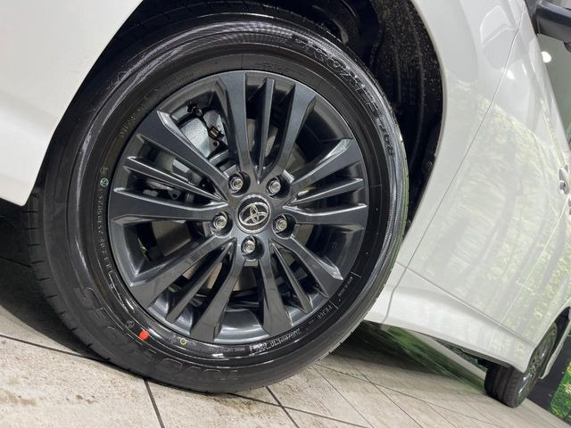 �y16�C���`�A���~�z�C�[���z�O�ςɃ}�b�`�����A���~�z�C�[���𑕒����Ă���܂��B�e��A���~�z�C�[����A�X�^�b�h���X�^�C�����戵�����Ă���܂��B���񂲑��k����������