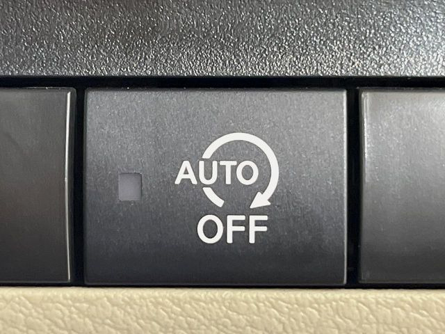 �y�A�C�h�����O�X�g�b�v�z�ԐM����a�؂Œ�Ԃ����ۂɃG���W�����~���A���ʂȔR���̏����}���܂��B�R��������ی�ɂȂ���@�\��G���W���̓u���[�L�𗣂��΍Ďn�����܂��B