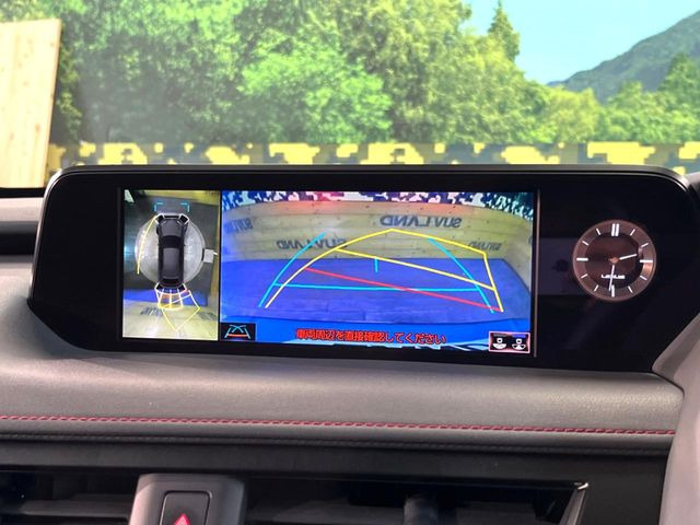 �y�p�m���~�b�N�r���[���j�^�[�z��p�̃J�����ɂ��A�ォ�猩���낵���悤�Ȏ��_��360�x�N���}�̎��͂��m�F���邱�Ƃ��ł��܂������p�������m�F���₷���A�����ꏊ�ł̐؂�Ԃ��⒓�Ԃ��X���[�Y�ɍs���܂��B