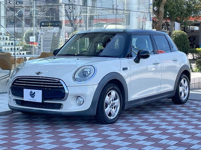 �������t�т̕ۏ؂̑��A���S�̍Œ�3�N�E���s�������ۏ�(�L��)�����p�ӁB�A���Ԃ����S���Ă��y���݂���������l�A�ۏؓ��e���[���͂������A�����_��&�I�C�������⃍�[�h�T�[�r�X���t�т��Ă���܂��B