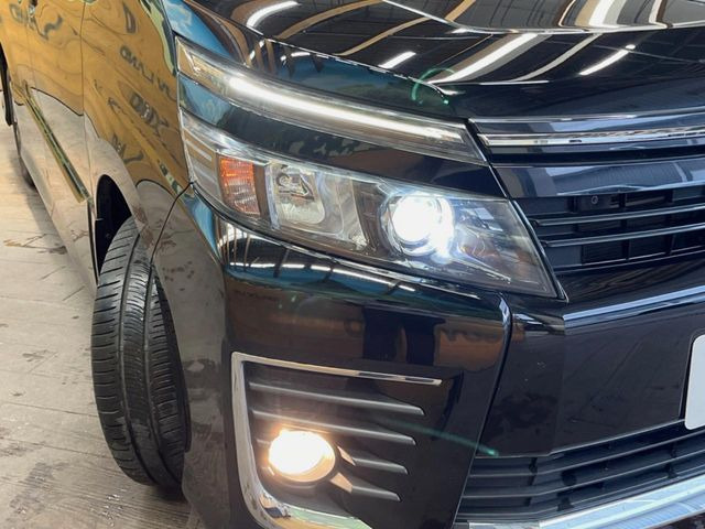 �yLED�w�b�h���C�g�z���V����ԑ��s�����ǍD�Ȏ��E���m�ۂ����S���ĉ^�]�ł��鍂�P�xLED�w�b�h���C�g�𑕔�!�_�����x�������A����d�͂��}�����Ă��܂��B