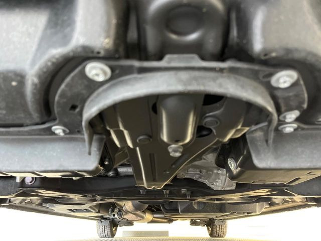 下回りがきれいなうちに、防錆加工の施工がオススメ。降雪地域はもちろん、沿岸部にお住いの方や、趣味でマリン・ウィンタースポーツをされる方にご好評いただいております。