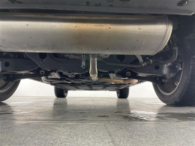 アウトランダーPHEV 2.4 P 4WD