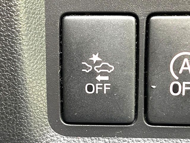 �y�v���N���b�V���Z�[�t�e�B�z�O���̎ԗ��������m���A�Փ˂������Ȏ��͌x��Œ��ӂ𑣂��A�u���[�L�𓥂ޗ͂��T�|�[�g�B�u���[�L�𓥂߂Ȃ������ꍇ�͏Փ˔�Q�y���u���[�L���쓮�A�Փˉ�����T�|�[�g���܂��B