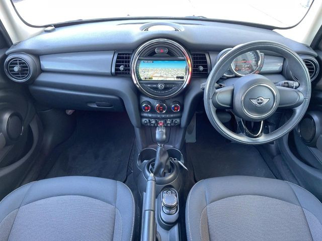 �A���ԃO���[�v���݌ɐ���2,000��!�S���̌n��X���烁�[�J�[�E�Ԏ��킸���Љ�o����̂ŁA���Ȃ��Ƀs�b�^���̂��Ԃ�������͂��ł���܂��͂��₢���킹��������