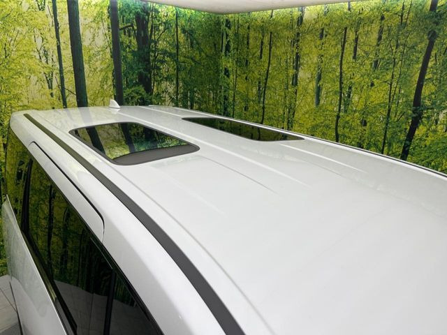 �y���E�Ɨ����[�����[�t�z2��ڍ��E�Ȃɂ��ꂼ��z�u���ꂽ�K���X���[�t!�������ɍ��킹�ĕБ������V�F�[�h��߂邱�Ƃ��\�ł�!