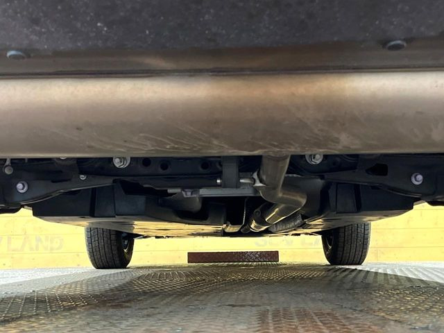 下回りがきれいなうちに、防錆加工の施工がオススメ。降雪地域はもちろん、沿岸部にお住いの方や、趣味でマリン・ウィンタースポーツをされる方にご好評いただいております。