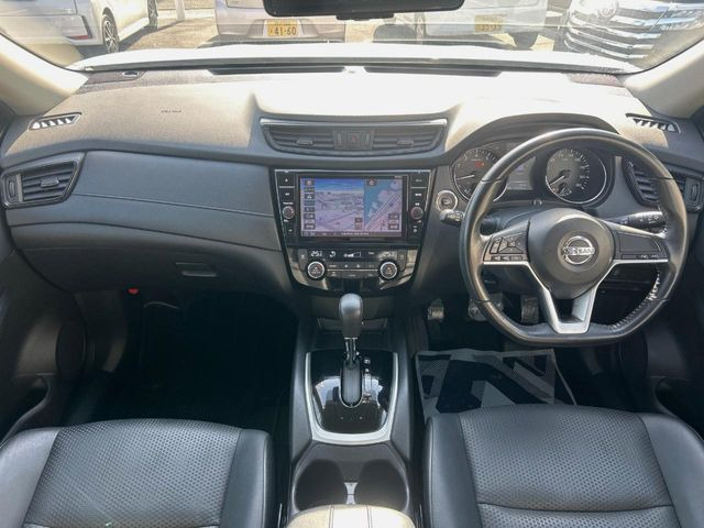 エクストレイル2.0 20X