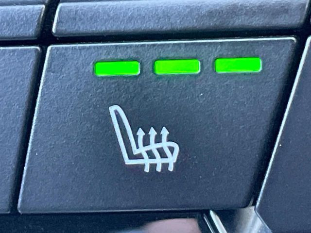 ���t�����g�V�[�g�q�[�e�B���O:�^�]�ȁE����ȋ��ɎO�i�K�Œ��߂��\�ȃV�[�g�q�[�^�[�𑕔����Ă���܂��B�G�߂��킸���K�ɂ��g�p���������܂��B