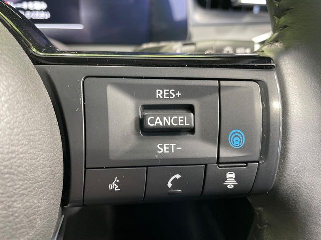 �y�v���p�C���b�g�z�������H�ł̒��������s���y��!!�a�؎��Ə��񑖍s�̃V�[���ŁA�A�N�Z���E�u���[�L�E�X�e�A�����O�������Ő��䂵�A�������^�]�̕��S���y�����Ă���܂���