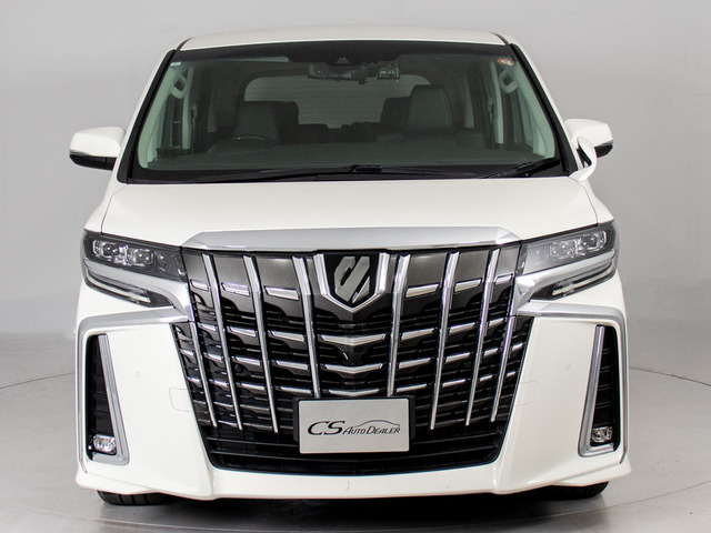 ★フロントビュー★グリル交換、エアロ取り付け等、カスタムもお任せください!