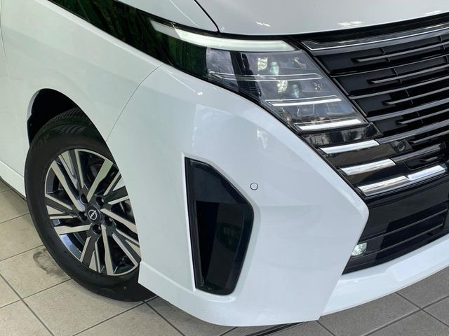 �yLED�w�b�h���C�g�z���V����ԑ��s�����ǍD�Ȏ��E���m�ۂ����S���ĉ^�]�ł��鍂�P�xLED�w�b�h���C�g�𑕔�!�_�����x�������A����d�͂��}�����Ă��܂��B