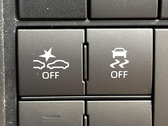 �y�X�}�[�g�A�V�X�g�z���s���ɑO���̎ԗ�����F�����A�Փ˂������Ȏ��͌x��ƃu���[�L�ŏՓˉ���Ɣ�Q�y�����A�V�X�g�B�����S�Ƀh���C�u�����y���݂��������܂��B