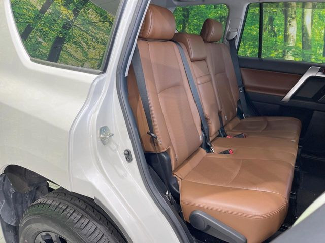 3��ڃV�[�g�͂�������ԗǍD����l�ł��������ƍ����Ē����܂��̂ŁA��l���ł̂��o���������N���N�ł��􂲉Ƒ��ŁA�C�̒m�ꂽ���ԂŁA�h���C�u�ɍs���̂��y���݂ł��ˁ�