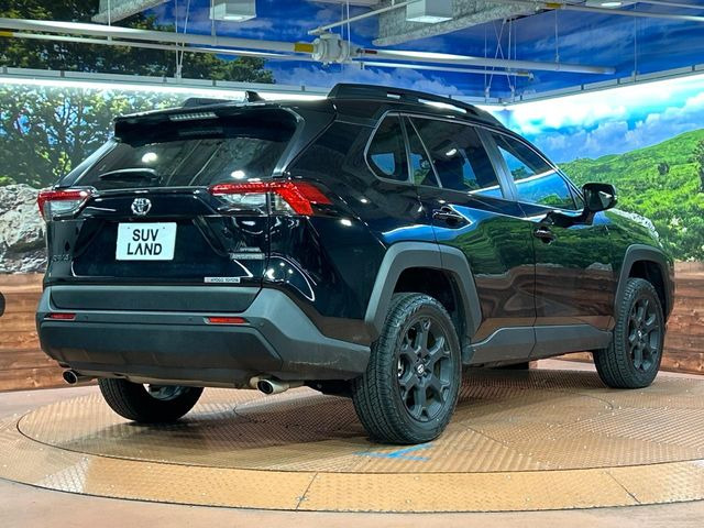 ☆全国のネクステージからお取り寄せが可能※!遠方の店舗に展示してあるクルマが気になる場合も、最寄りの店舗でご覧いただくことが可能です!是非私たちに要望をお聞かせください!※別途費用