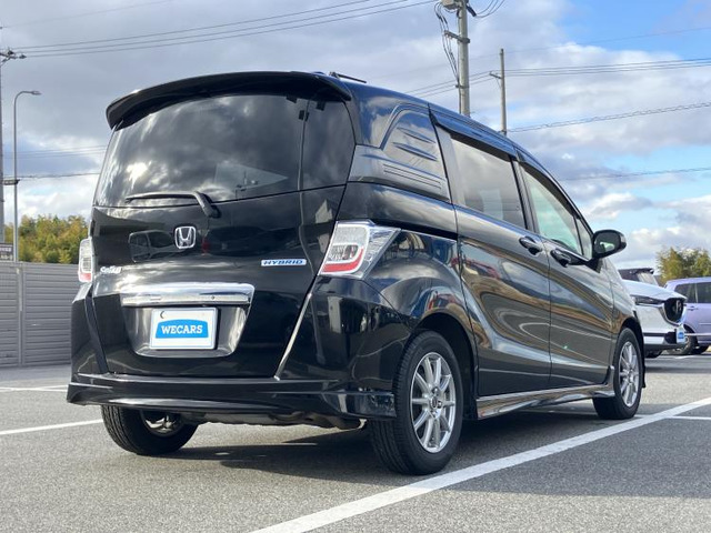 フリードスパイクハイブリッド1.5 ジャストセレクション