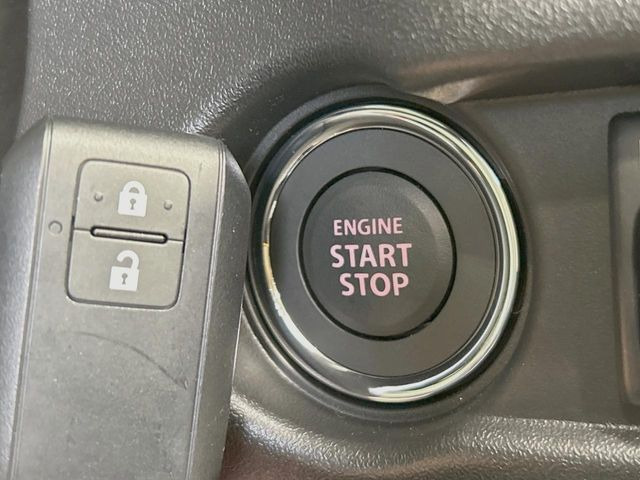 �y�L�[���X�X�^�[�g�V�X�e���z�J�o����|�P�b�g�ɓ��ꂽ�܂܂ł��h�A�̎{���E�������\�ȃX�}�[�g�L�[�𑕔��B�G���W���̃I���E�I�t�����J�M�����o���K�v����������Ƃ��Ă��֗��ł���