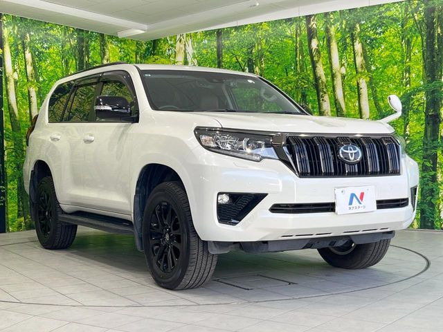 �������x�̃K���X�疌�ŝ����͂������A�㎿�ȃc���E����������B���O����_���J�����؂Ȉ��Ԃ�ی삵�A�F�����E�򉻂�h�~�B�u�e�X�v���b�V���R�[�g�v�A�u�e�v���~�b�T�R�[�g�v���炨�I�т��������܂��B