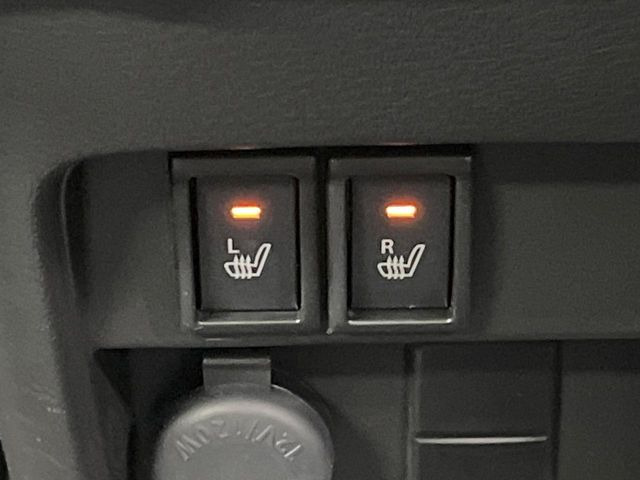 �y�V�[�g�q�[�^�[�z�������ɏd�󂷂�V�[�g�q�[�^�[!�G�A�R����葁�����܂��Ă����̂Ŋ�����̐l�����S�ł��ˁ�G�A�R���̉����͊������邩����A�Ƃ������ɂ����������߂ł��B