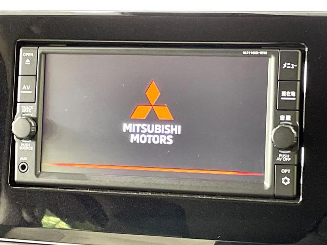 �y�����i�r�z�l�C�̏����i�r�𑕔����Ă���܂��B�i�r�̎g���₷���͂������A�I�[�f�B�I�@�\���[��!�L�����v�◷�s�͂������A�ʋ΂┃�����ȂǕ��i�̃h���C�u���y�����Ȃ�͂���