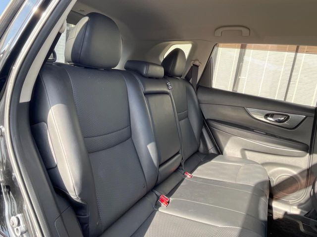 �㕔���Ȃ��C�ɂȂ�悤�ȃL�Y�E�����ւ��蓙�A�傫�ȃ_���[�W�͂Ȃ��A�ǍD�ȏ�Ԃł��B