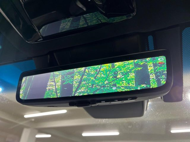 �y�f�W�^���C���i�[�~���[�z��Ȃ̑傫�ȉו��⓯��҂Ō�����m�F���Â炢���ł����S!�J�������B�e�����ԗ�����̉f�������[���~���[���ɕ\���B�N���A�Ȏ��E�ŏ󋵂̊m�F���\�ł�!