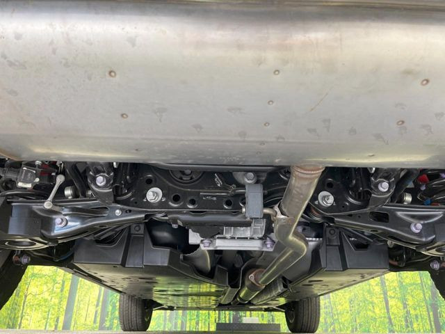 下回りがきれいなうちに、防錆加工の施工がオススメ。降雪地域はもちろん、沿岸部にお住いの方や、趣味でマリン・ウィンタースポーツをされる方にご好評いただいております。