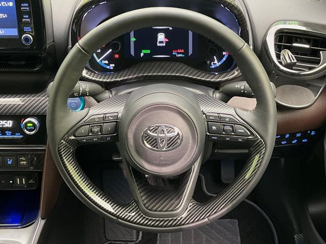 �y�����v�����X�e�A�����O�z�㎿�Ȋv���g�p���邱�ƂŁA��ɂ����������݂ƂĂ��^�]���₷���n���h���ł���