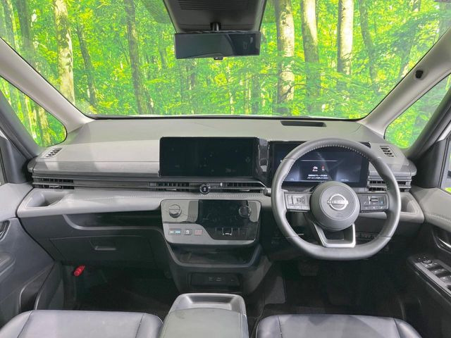 セレナ1.4 e-POWER ルキシオン