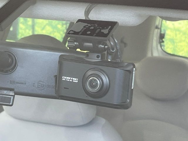 �y�h���C�u���R�[�_�[�z�h���C�u���R�[�_�[����!���s���͂������A������^�]�⎖�̂ɑ��������ہA�f���ŋL�^���A����̃��X�N�ɔ����܂��B���L�^�pSD�J�[�h�͂��q�l�����g�ł��������������K�v������܂��B