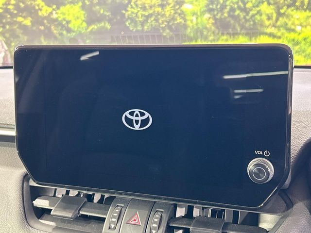 【10.5インチ ディスプレイオーディオ】大画面のディスプレイはAppleCarPlayやAndroidAutoが利用可能。大きな画面でスマホナビアプリ等が利用いただけます♪