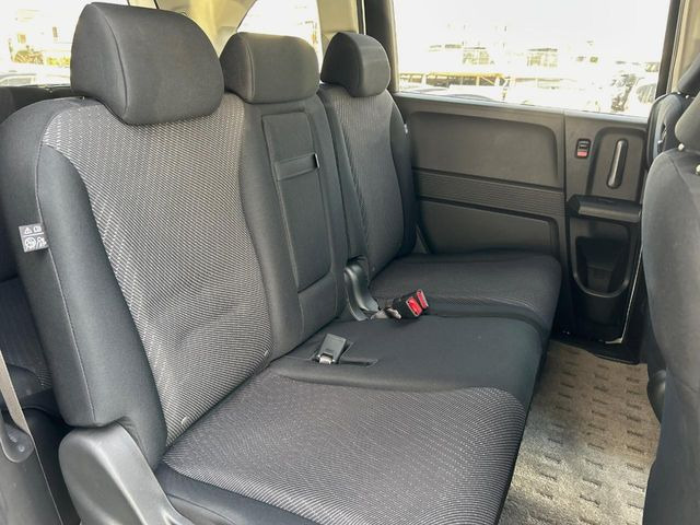 �L�X�Ƃ���2��ڃV�[�g�͋��Z���������A���S�n�����K!�F�B��Ƒ��Ƃ̂��o�����ɂ҂�����ł��B�x�r�[�V�[�g��`���C���h�V�[�g�g�p�������K�ɂ��߂�������������\���ȋ�Ԃ��m�ۂ��Ă��܂��B