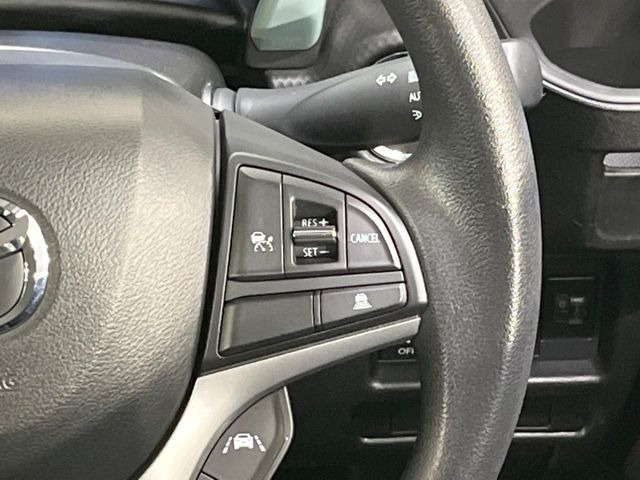 �y�A�_�v�e�B�u�N���[�Y�R���g���[���z�������H�ł̒��������s���y��!!�����ő��x��ۂN���[�Y�R���g���[�����A�Փˌy���V�X�e���ƘA�g���A�O���̎ԗ������m���ĎԊԂ�ۂ悤�ɑ��x���߂��Ă���܂�!!