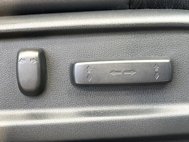 �y�p���[�V�[�g�z�X�C�b�`��ŊȒP�ɃV�[�g�̔��������\!�d��������͂�����܂���!���K�ȃV�[�g�|�W�V�����ɃZ�b�g���āA���K�ȃh���C�u�����y���݂��������B