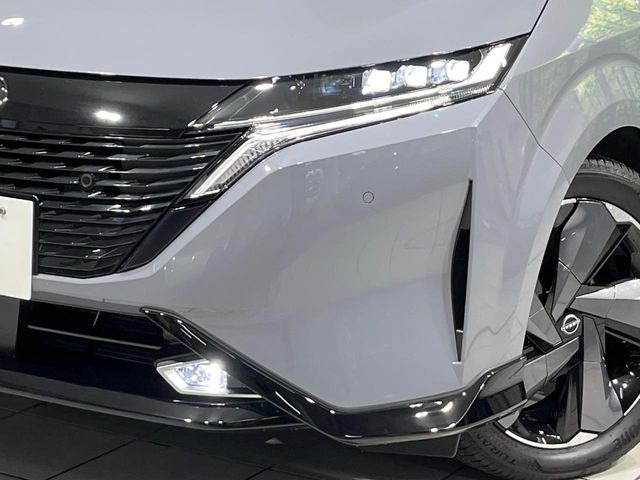 �yLED�w�b�h���C�g�z���V����ԑ��s�����ǍD�Ȏ��E���m�ۂ����S���ĉ^�]�ł��鍂�P�xLED�w�b�h���C�g�𑕔�!�_�����x�������A����d�͂��}�����Ă��܂��B