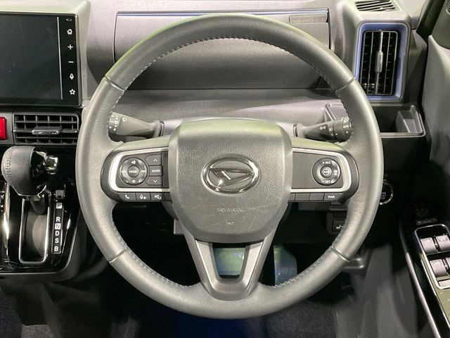 �y�����v�����X�e�A�����O�z�㎿�Ȋv���g�p���邱�ƂŁA��ɂ����������݂ƂĂ��^�]���₷���n���h���ł���