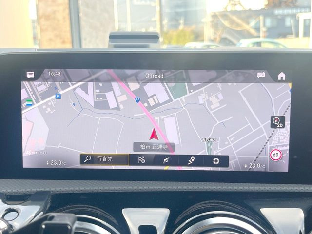 �������i�r:��̊��̂���i�r�́A����������ԓ������o���Ă���܂��B�I�[�f�B�I�@�\���[�����Ă���܂��̂ŁA�^�]�����y���߂܂���