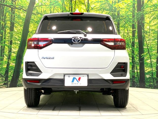 安心の最長10年・走行無制限保証(有償)をご用意。保証内容も充実はもちろん、無料点検&オイル交換や、年中無休の全国・24時間ロードサービスも付帯されておりますのでご安心下さい。